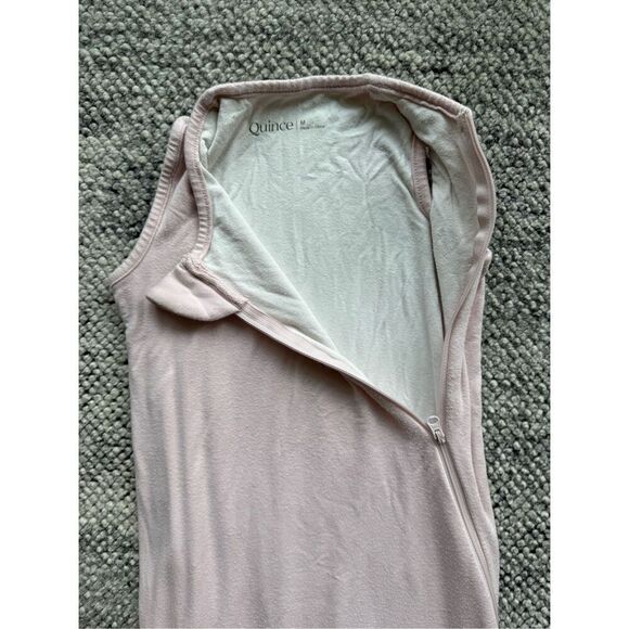 Quince Bamboo Baby Sleep Bag 1.0 TOG - Pale Pink  - size Medium - Picture 3 of 4